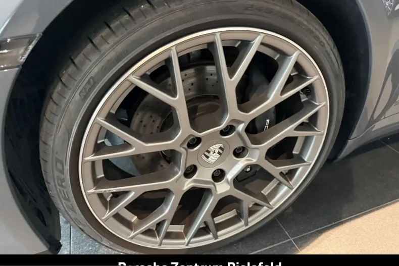 Porsche 992 din 2024 cu 16.772 km - oferta POR225121 - foto 11