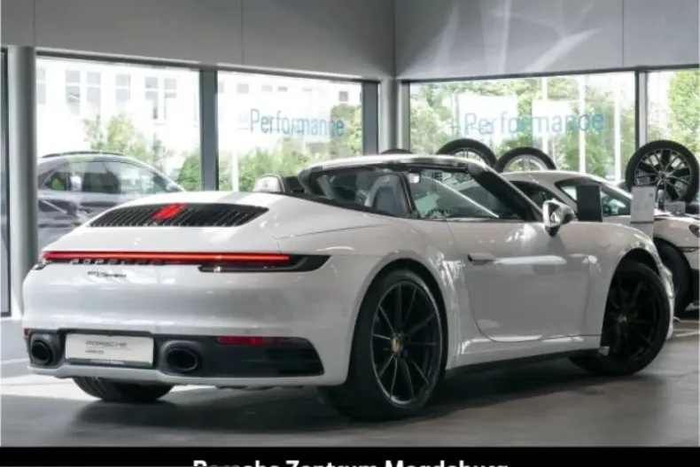 Porsche 992 din 2024 cu 16.990 km - oferta POR225125 - foto 8