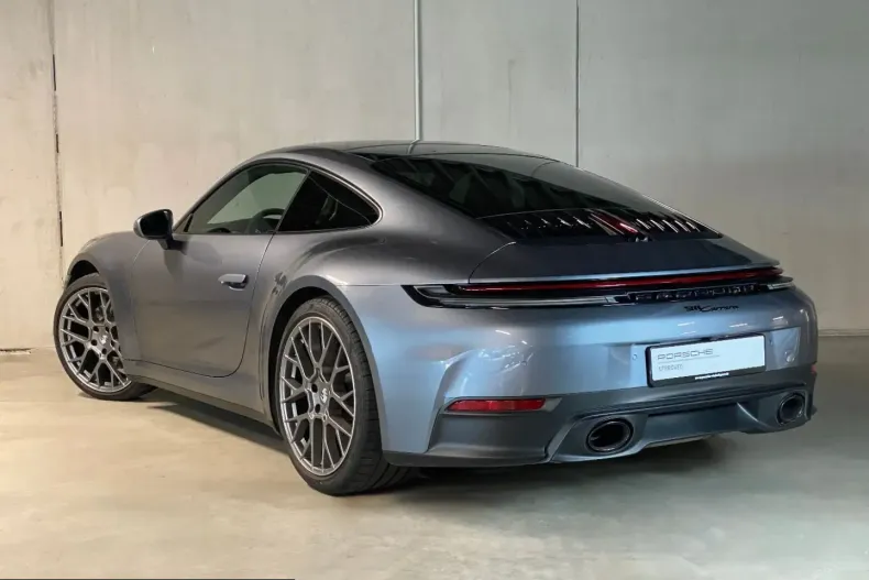 Porsche 992 din 2024 cu 7.900 km - oferta POR225132 - foto 3