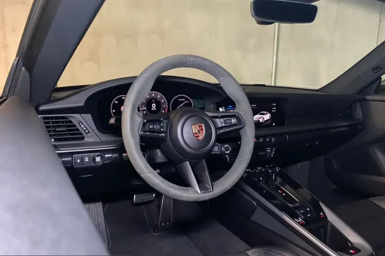 Porsche 992 din 2024 cu 7.900 km - oferta POR225132 - foto 12