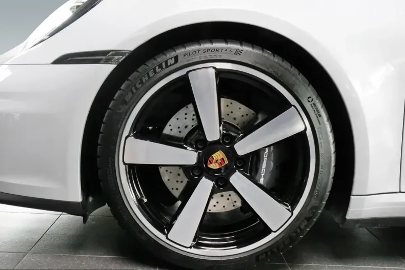 Porsche 911 din 2025 cu 22.650 km - oferta POR225137 - foto 23