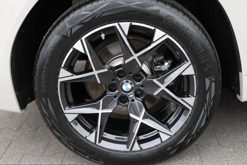 BMW X3 (Seria X) din 2025 cu 20.859 km - oferta BMW225148 - foto 9