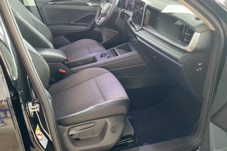 Volkswagen Tayron din 2025 cu 27.885 km - oferta VOL225155 - foto 22