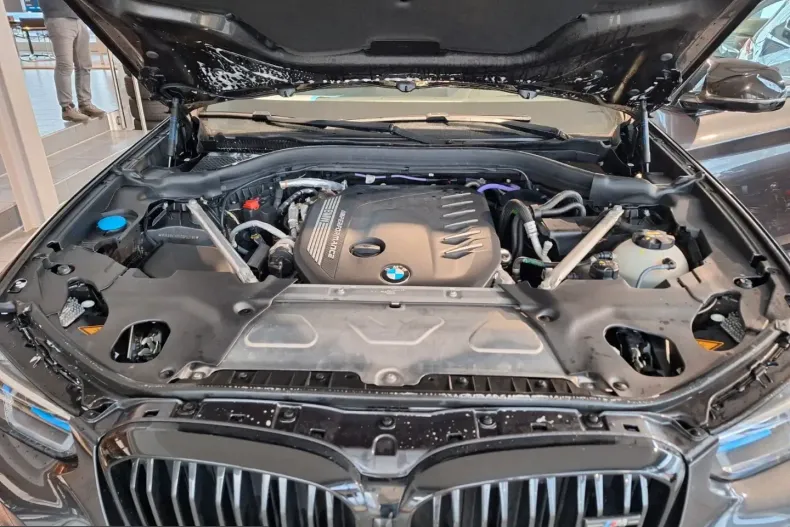 BMW X4 (Seria X) din 2022 cu 105.495 km - oferta BMW225160 - foto 19
