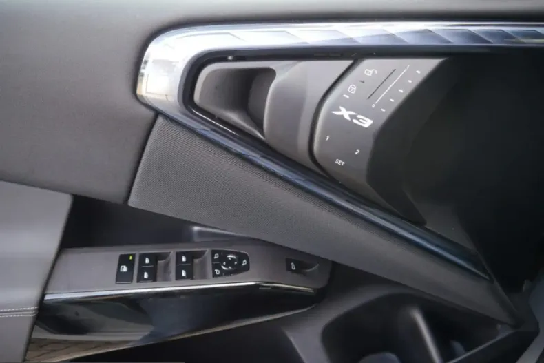BMW X3 (Seria X) din 2025 cu 28.600 km - oferta BMW225177 - foto 18