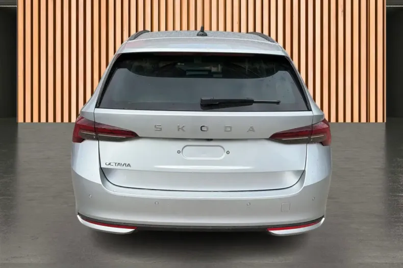 Skoda Octavia din 2025 cu 14.782 km - oferta SKO225190 - foto 6