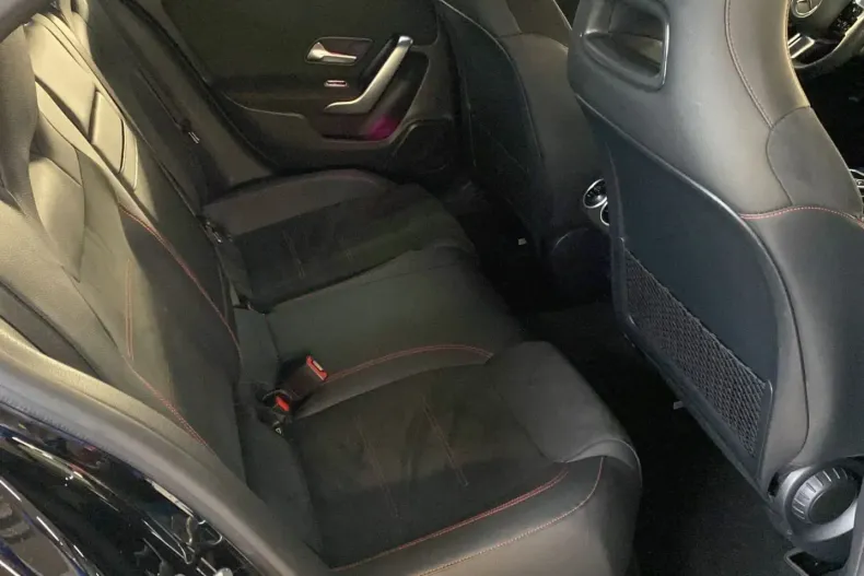 Mercedes-Benz A 180 (Clasa A) din 2025 cu 17.173 km - oferta MER225192 - foto 12