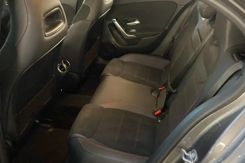Mercedes-Benz A 180 (Clasa A) din 2025 cu 17.173 km - oferta MER225192 - foto 14