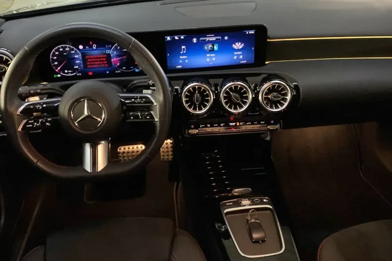 Mercedes-Benz A 180 (Clasa A) din 2025 cu 17.173 km - oferta MER225192 - foto 15