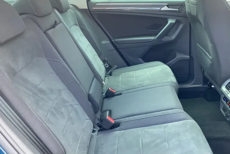 Volkswagen Tiguan din 2023 cu 63.844 km - oferta VOL225196 - foto 14