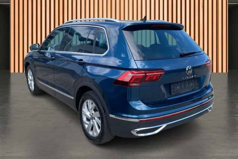 Volkswagen Tiguan din 2023 cu 63.844 km - oferta VOL225196 - foto 18