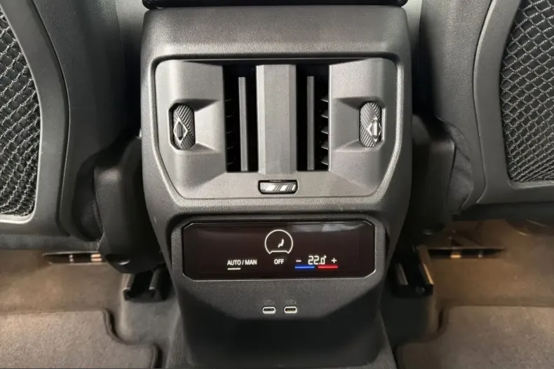 BMW X3 (Seria X) din 2025 cu 7.911 km - oferta BMW225203 - foto 11