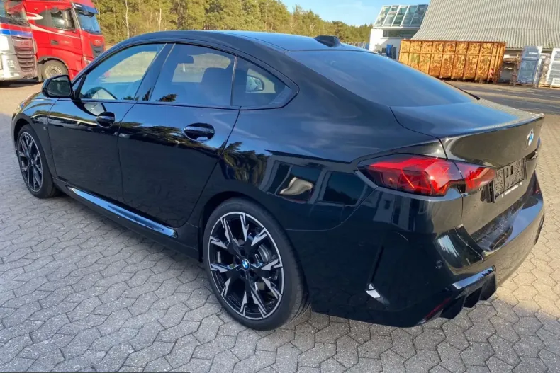 BMW 223i (Seria 2) din 2025 cu 6.300 km - oferta BMW225246 - foto 5
