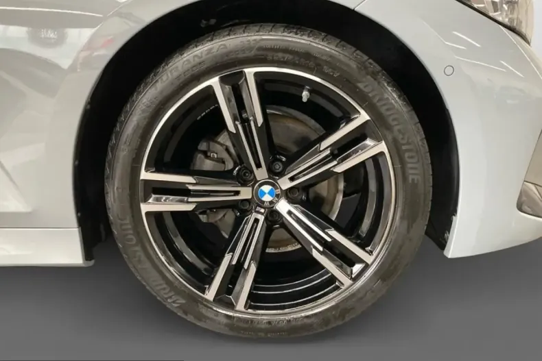 BMW 320 (Seria 3) din 2024 cu 31.800 km - oferta BMW225248 - foto 13