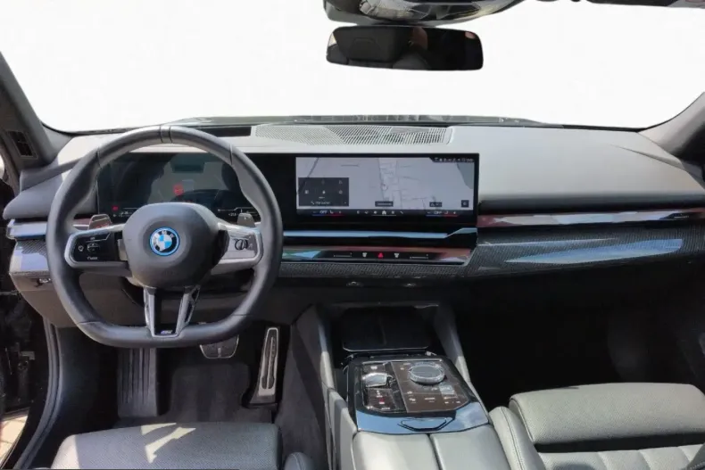 BMW 550 (Seria 5) din 2024 cu 65.234 km - oferta BMW225254 - foto 9