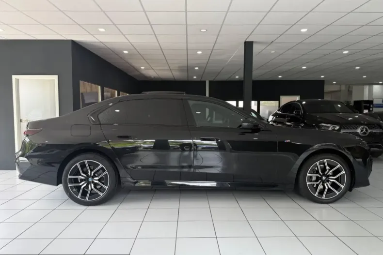 BMW 740 (Seria 7) din 2023 cu 123.000 km - oferta BMW225255 - foto 23