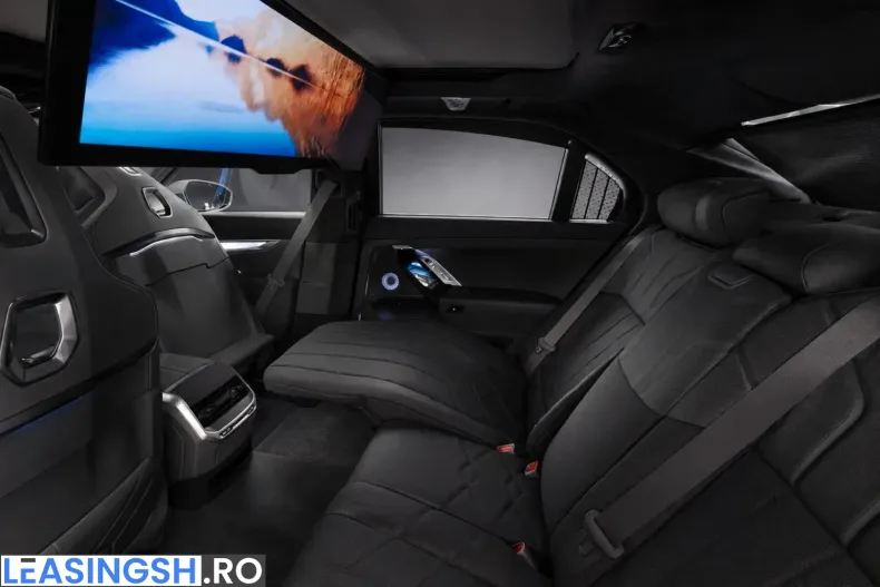 BMW 750 (Seria 7) din 2023 cu 89.000 km - oferta BMW225256 - foto 6