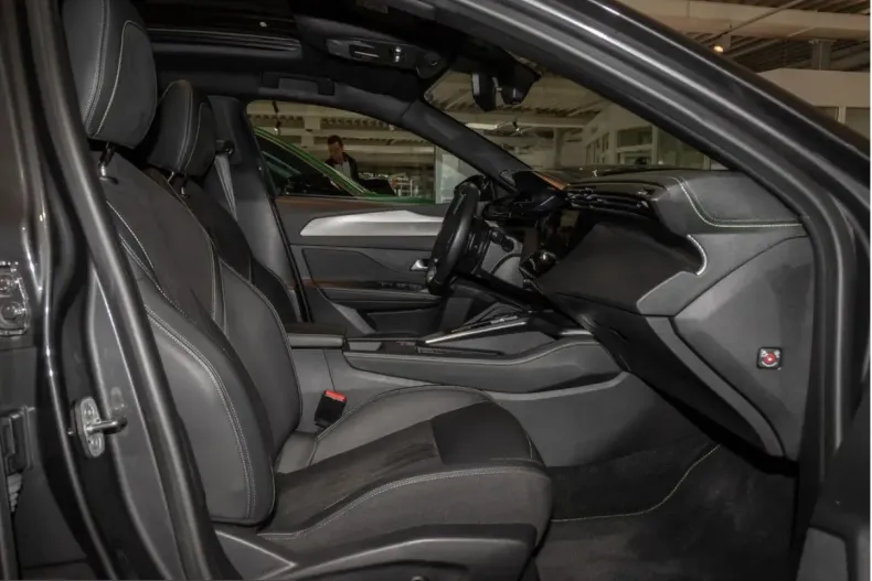 Peugeot 408 din 2023 cu 24.587 km - oferta PEU225257 - foto 9
