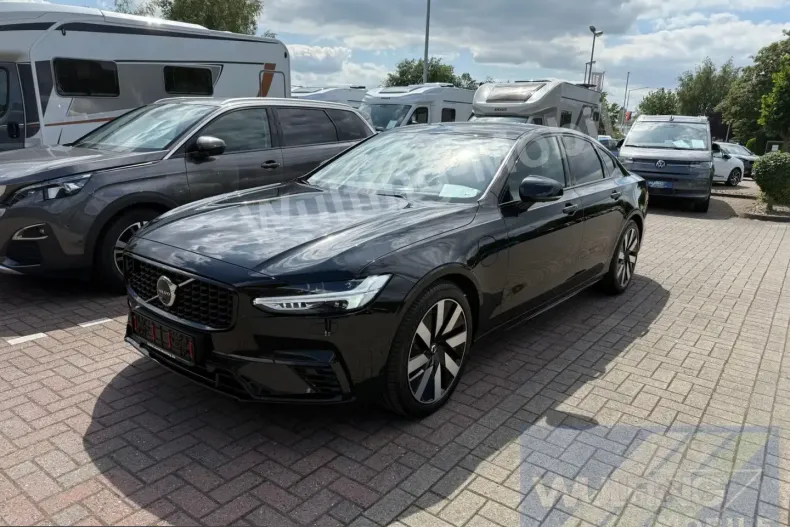 Volvo S90 din 2024 cu 28.000 km - oferta VOL225260 - foto 2