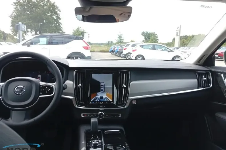 Volvo S90 din 2024 cu 28.416 km - oferta VOL225261 - foto 17