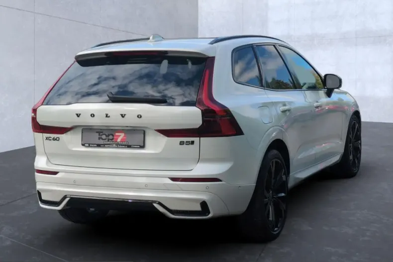 Volvo XC60 din 2025 cu 21.400 km - oferta VOL225262 - foto 4