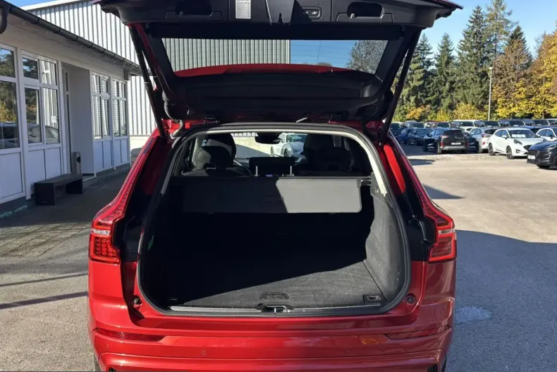 Volvo XC60 din 2025 cu 25.900 km - oferta VOL225266 - foto 22