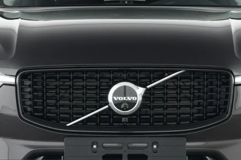 Volvo XC60 din 2025 cu 13.523 km - oferta VOL225269 - foto 4