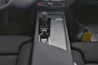 Volvo XC60 din 2025 cu 13.523 km - oferta VOL225269 - foto 6