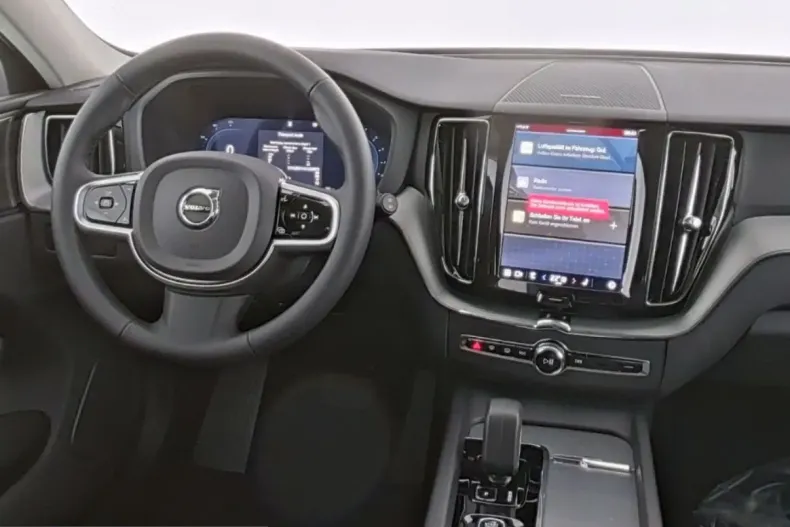 Volvo XC60 din 2025 cu 26.087 km - oferta VOL225270 - foto 8