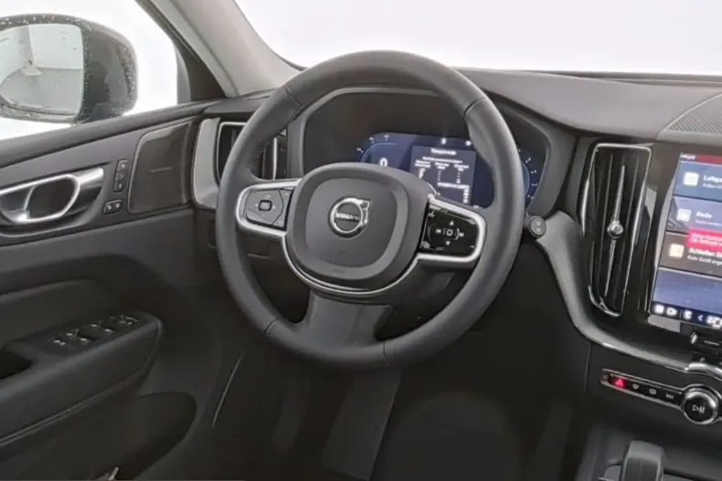 Volvo XC60 din 2025 cu 26.087 km - oferta VOL225270 - foto 14