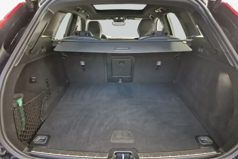 Volvo XC60 din 2025 cu 27.590 km - oferta VOL225272 - foto 8