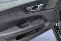 Volvo XC60 din 2025 cu 21.500 km - oferta VOL225279 - foto 7
