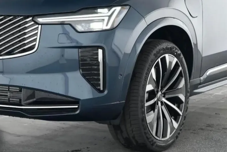 Volvo XC90 din 2025 cu 22.000 km - oferta VOL225281 - foto 7