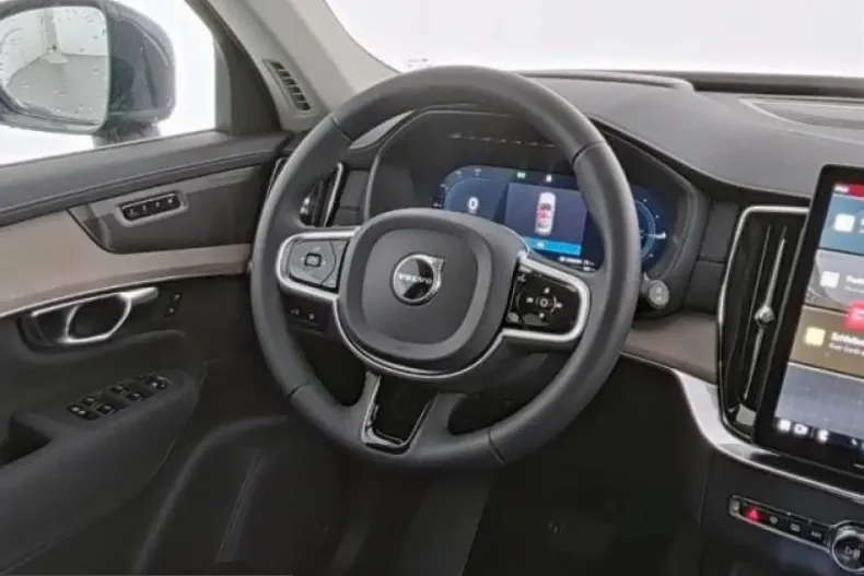 Volvo XC90 din 2025 cu 22.000 km - oferta VOL225281 - foto 9