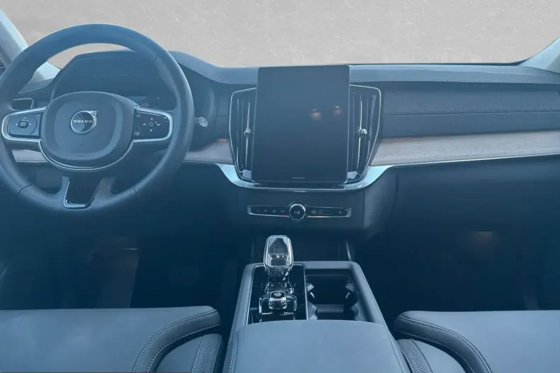 Volvo XC90 din 2025 cu 21.000 km - oferta VOL225283 - foto 6