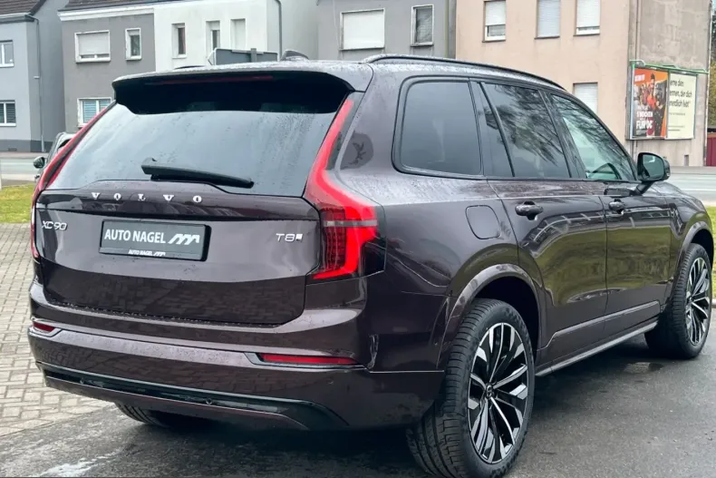 Volvo XC90 din 2025 cu 25.103 km - oferta VOL225284 - foto 5