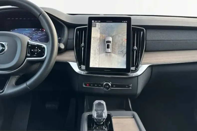 Volvo XC90 din 2025 cu 22.500 km - oferta VOL225286 - foto 12