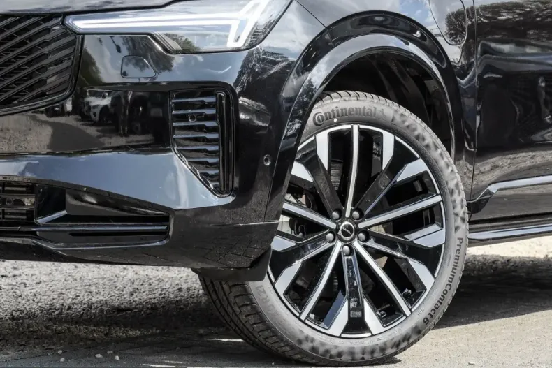 Volvo XC90 din 2025 cu 23.095 km - oferta VOL225288 - foto 5
