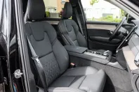Volvo XC90 din 2025 cu 23.095 km - oferta VOL225288 - foto 6
