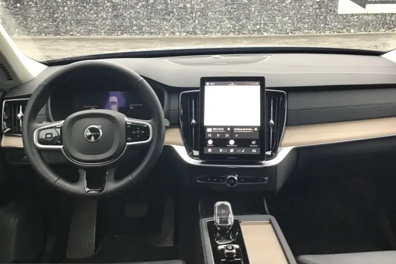 Volvo XC90 din 2025 cu 26.381 km - oferta VOL225294 - foto 18