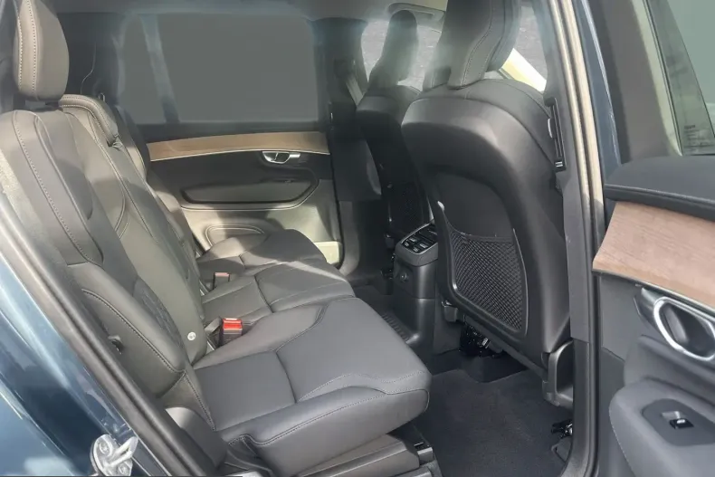 Volvo XC90 din 2025 cu 20.000 km - oferta VOL225296 - foto 5