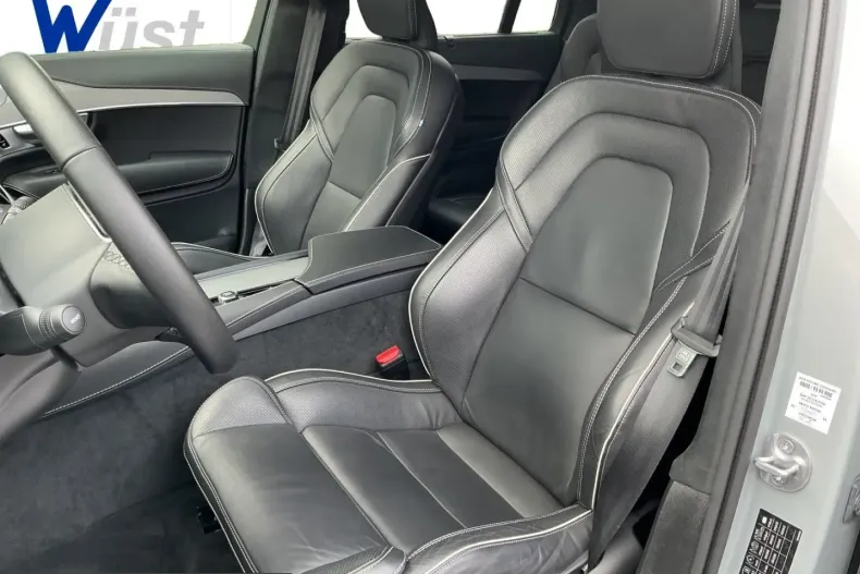 Volvo XC90 din 2025 cu 23.342 km - oferta VOL225298 - foto 9