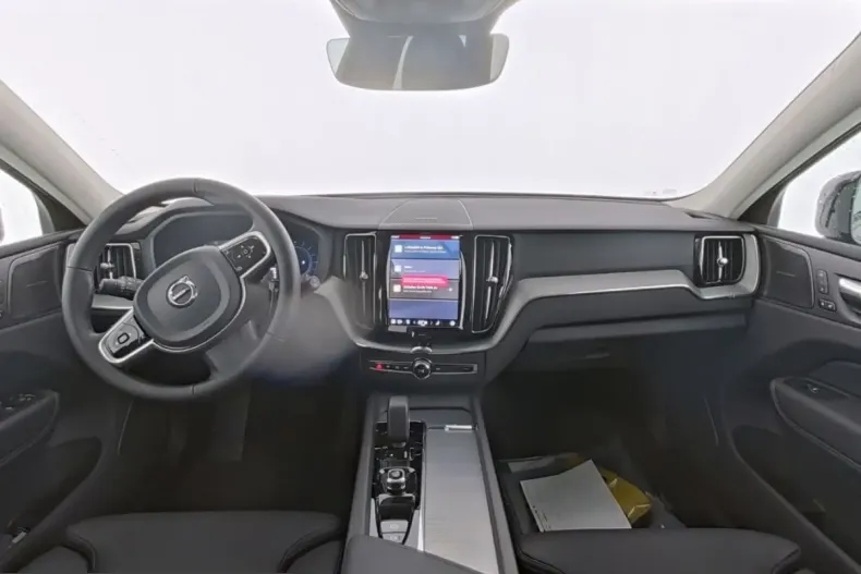 Volvo XC60 din 2025 cu 22.447 km - oferta VOL225299 - foto 5