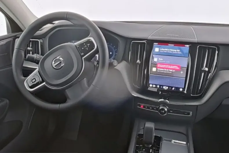 Volvo XC60 din 2025 cu 22.447 km - oferta VOL225299 - foto 8