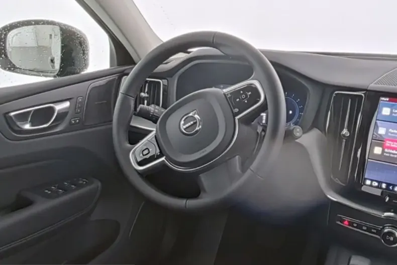 Volvo XC60 din 2025 cu 22.447 km - oferta VOL225299 - foto 14