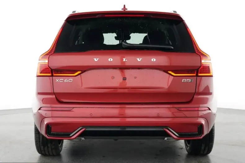 Volvo XC60 din 2025 cu 22.096 km - oferta VOL225300 - foto 3