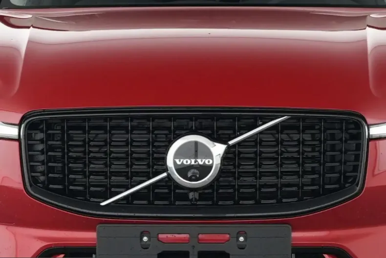 Volvo XC60 din 2025 cu 22.096 km - oferta VOL225300 - foto 4