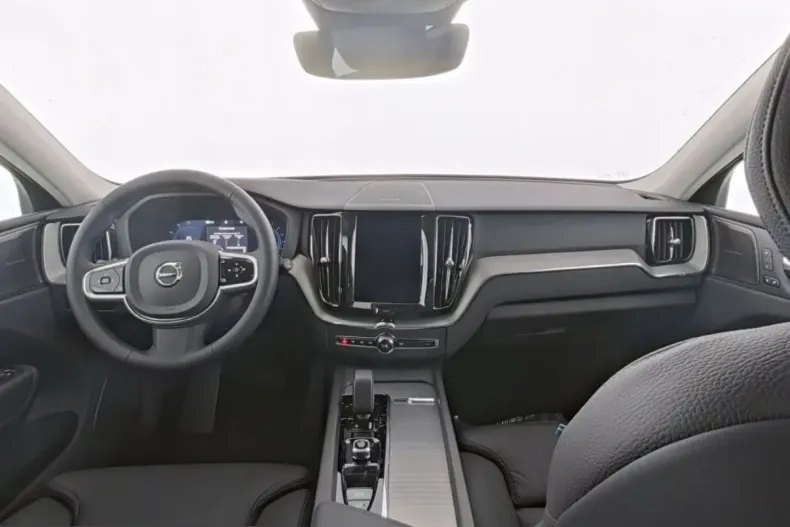 Volvo XC60 din 2025 cu 22.096 km - oferta VOL225300 - foto 5