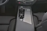 Volvo XC60 din 2025 cu 22.096 km - oferta VOL225300 - foto 6