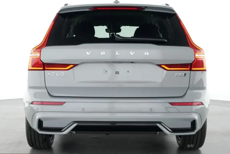 Volvo XC60 din 2025 cu 25.957 km - oferta VOL225301 - foto 3